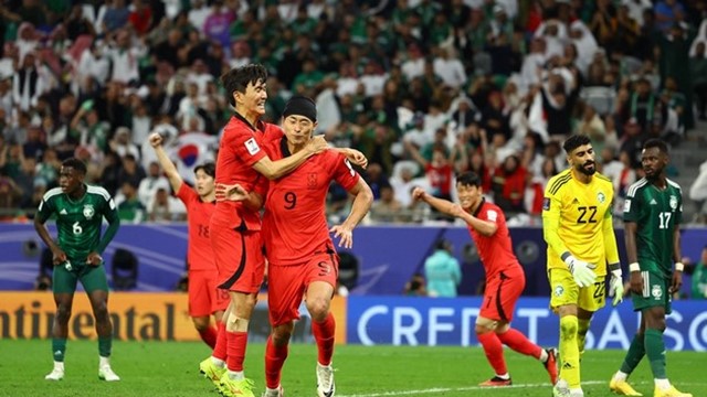 Hàn Quốc vượt qua Saudi Arabia trên chấm 11m để vào tứ kết Asian Cup 2023