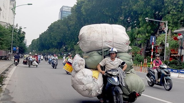 Quá thời hạn nộp phạt có được nhận lại phương tiện và bằng lái hay không?