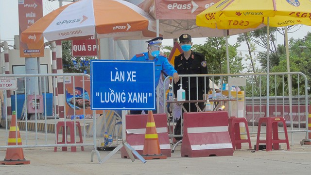 Sở GTVT Hà Nội cấp 5.436 giấy phép luồng xanh phục vụ doanh nghiệp