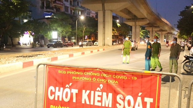Phạt hơn 1 tỷ đồng trong ngày 31/7 trong vi phạm phòng, chống dịch
