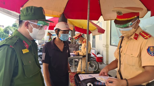 Xử lý 38 trường hợp vi phạm phòng, chống dịch trong ngày Chủ nhật