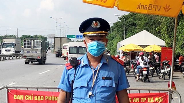 Tấm gương sáng tạo phòng, chống dịch Covid-19 tại chốt kiểm soát cửa ngõ Thủ đô