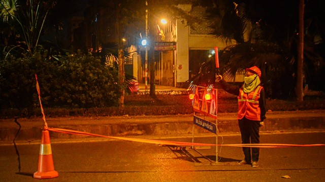 Tổ chức phân luồng giao thông phục vụ mở rộng đường Hoàng Quốc Việt