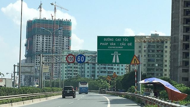 Phân luồng cao tốc Pháp Vân - Cầu Giẽ phục vụ thi công cống chui dân sinh