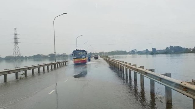 Tỉnh lộ 421B đoạn qua huyện Quốc Oai lưu thông trở lại sau nhiều ngày chia cắt