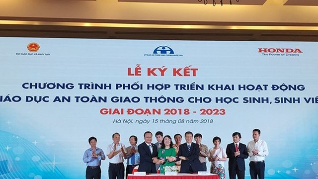 Triển khai chương trình giáo dục an toàn giao thông cho trẻ 5 tuổi