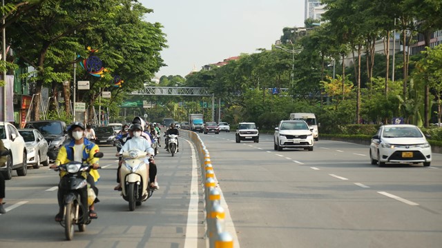 Phân làn bằng rào chắn cứng cho hiệu quả tích cực