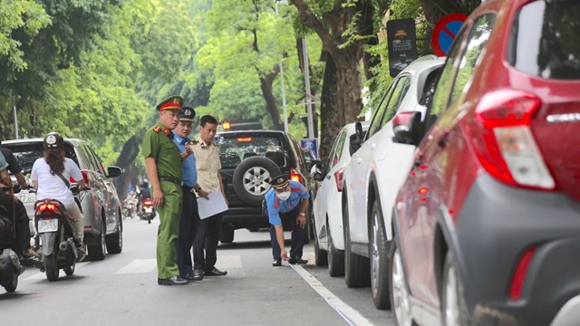 Hà Nội: Rà soát, kiểm tra hoạt động trông giữ xe