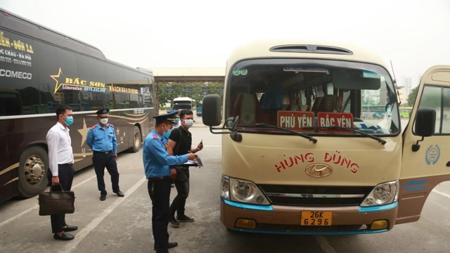Hà Nội: tăng cường kiểm tra, kiểm soát hoạt động kinh doanh vận tải hành khách
