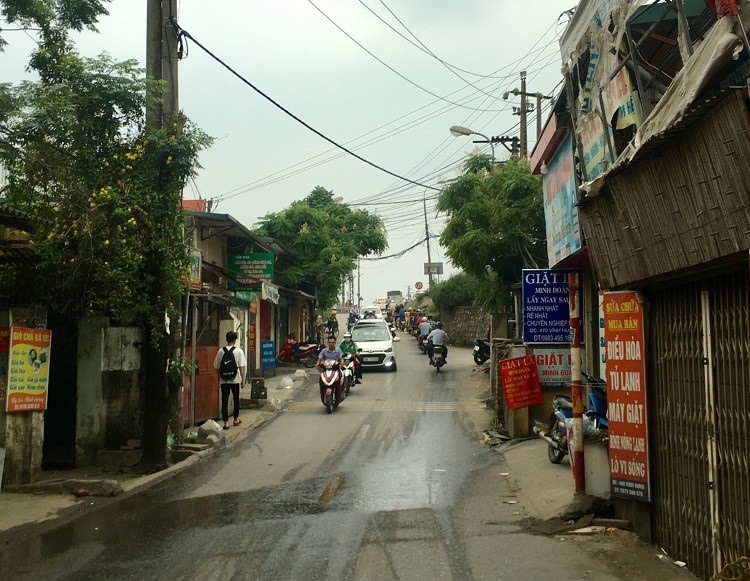 Xe ba gac do lam chet nguoi: Tai xe luon mieng ho “tranh tranh” khi lao xuong doc - Hinh anh 1