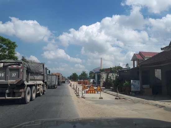 Quoc lo 1A cham tien do, loi khong phai rieng nguoi dan - Hinh anh 1