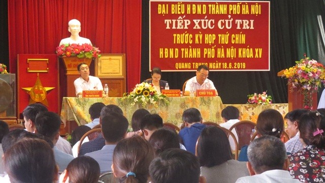 Cu tri Phu Xuyen quan tam den linh vuc giao thong - Hinh anh 1