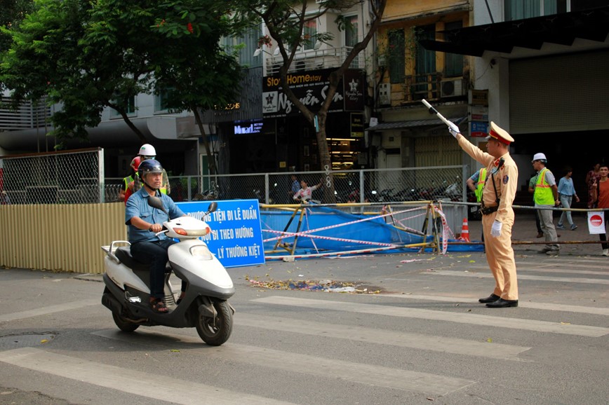 Rao cung duong Tran Hung Dao, giao thong on dinh - Hinh anh 2