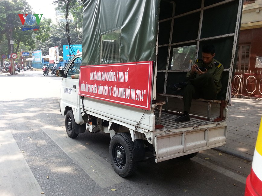 Vuot den do, chen lan: Thoi ich ky cua nhieu nguoi - Hinh anh 9