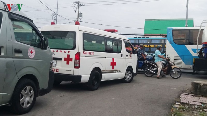 Un tac giao thong nghiem trong o cau Rach Mieu - Hinh anh 2