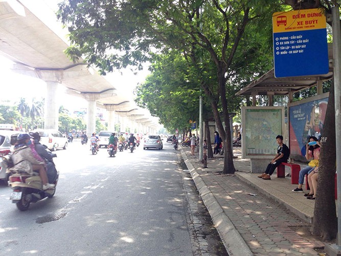 Ha Noi vang lang, yen binh trong ngay Quoc khanh 2/9 - Hinh anh 2