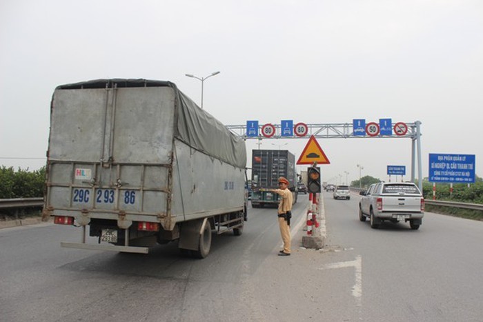 Giai ma nhung “diem den” chet nguoi tren cau Thanh Tri - Hinh anh 3