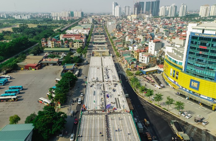 Hon 1 nam thi cong, cau can Mai Dich - Nam Thang Long 5.300 ty dong dang ra sao? - Hinh anh 1