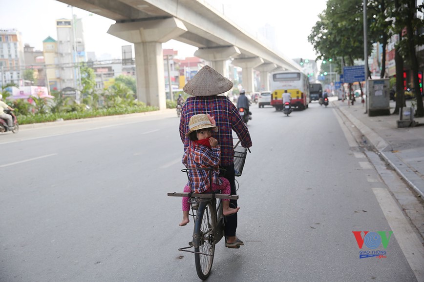 Ha Noi bui - Nhung con duong kho tho - Hinh anh 6