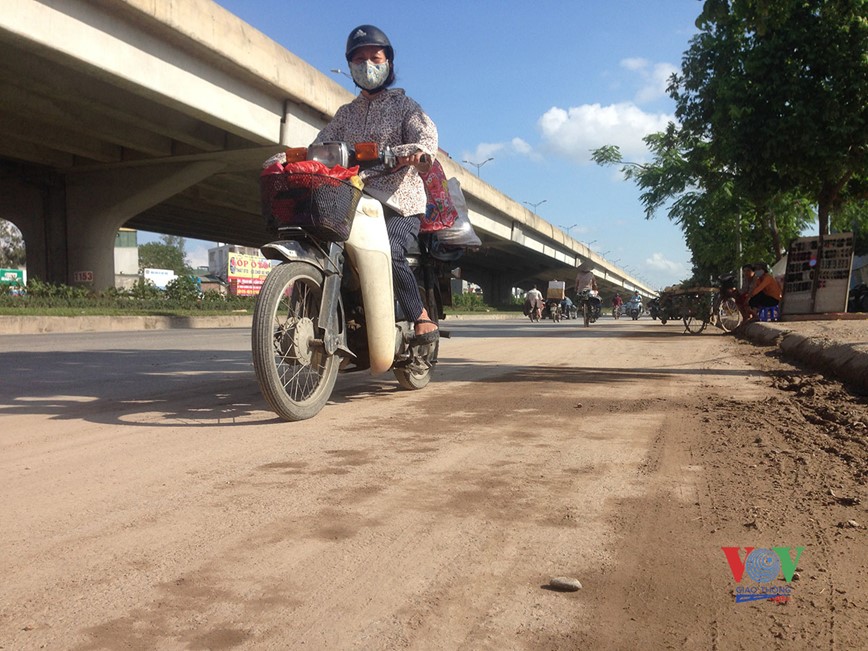 Ha Noi bui - Nhung con duong kho tho - Hinh anh 8