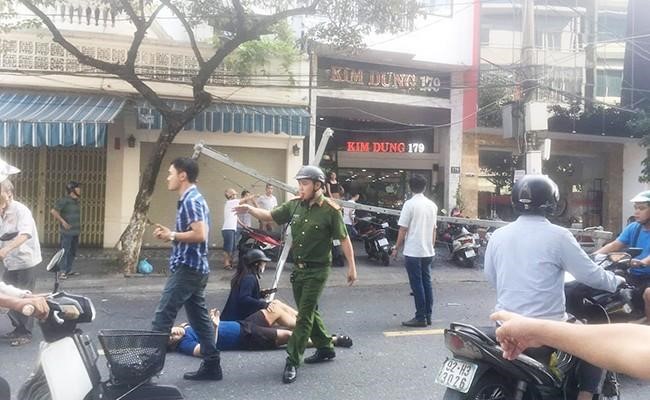 Da Nang: Gian giao roi tu tren cao trung 2 vo chong di duong - Hinh anh 1