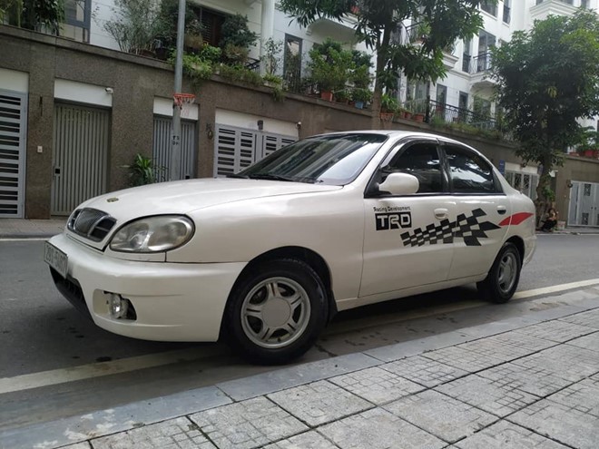 Daewoo Lanos - xe tap lai mot thoi cua nguoi Viet - Hinh anh 1