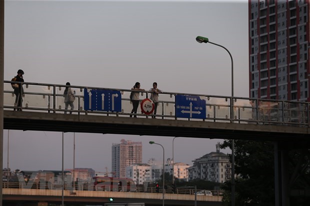 Cau vuot cho nguoi di bo: Ky vong nhieu, that vong khong kem - Hinh anh 1