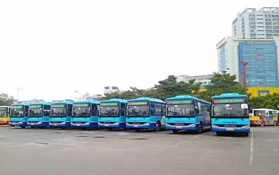 Them tuyen xe buyt tu trung tam Ha Noi di san bay Noi Bai - Hinh anh 1