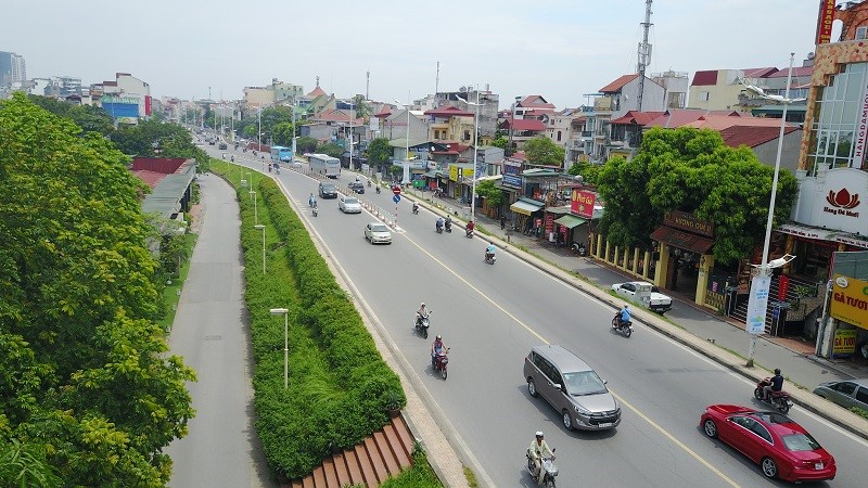 Mo rong duong Au Co: Tang nang luc luu thong, giam un tac - Hinh anh 1