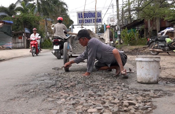 De xuat khen thuong nguoi dan ong tat nguyen danh tien va duong - Hinh anh 1