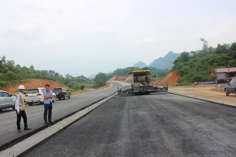 Keo dai cao toc Bac Giang - Lang Son den cua khau Tan Thanh - Hinh anh 1