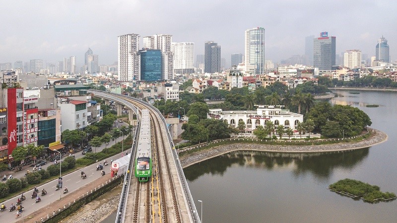 Giao thong Ha Noi nam 2019: Ky vong tu phat trien ha tang - Hinh anh 1