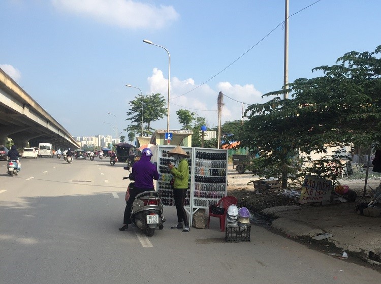 Tai dien tinh trang “hop cho” tren duong Nguyen Xien - Hinh anh 1