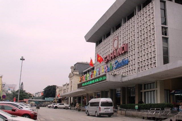 Goc binh yen trong ga Ha Noi nhung ngay giap Tet - Hinh anh 1