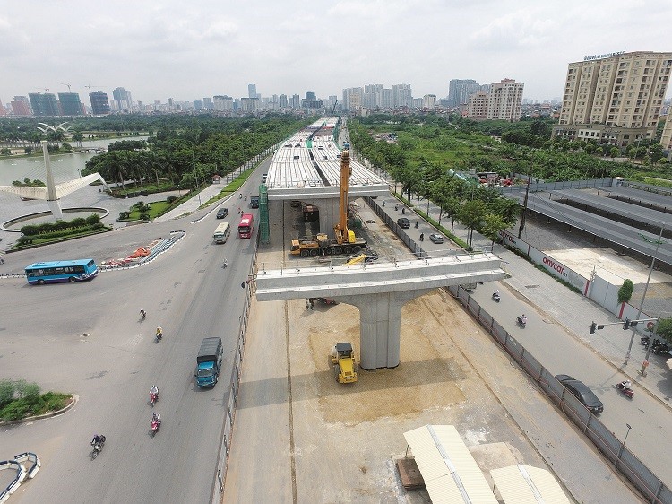 Cau can vanh dai 3 tren cao Mai Dich - Nam Thang Long lui tien do - Hinh anh 1