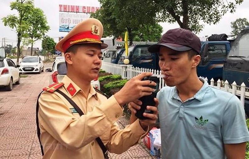 Dung rieng ong thoi do nong do con giam lay nhiem nCoV - Hinh anh 1