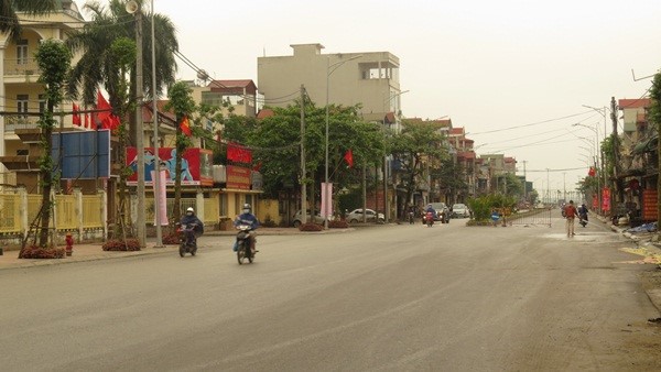 Nguoi dan huyen My Duc, Ung Hoa, Thanh Oai: Chap hanh noi long gian cach xa hoi phong chong Covid-19 - Hinh anh 4