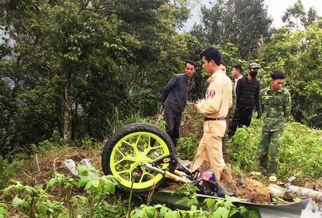 Vi sao van chua xac dinh duoc nguoi dieu khien o to trong vu tai nan o Tam Dao? - Hinh anh 2