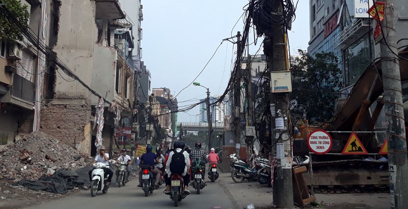 Un tac, o nhiem moi truong tai duong Vu Trong Phung - Hinh anh 1