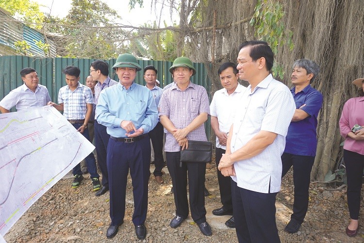 Thuc tien do du an duong Tan Linh - Yen Bai - Hinh anh 1