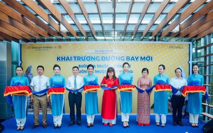Vietnam Airlines khai truong 2 duong bay moi tu Buon Ma Thuot - Hinh anh 1