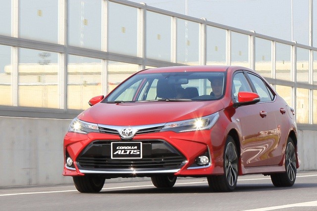 Toyota Viet Nam trieu hoi gan 3 nghin xe Vios va Corolla Altis - Hinh anh 1