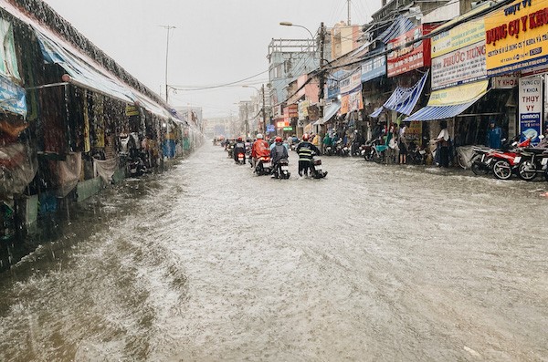 TP Ho Chi Minh: Thu Duc ngap nang sau mua lon - Hinh anh 1