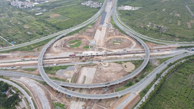 Ha Noi: 5 du an giao thong cap bach nhin tu tren cao - Hinh anh 1