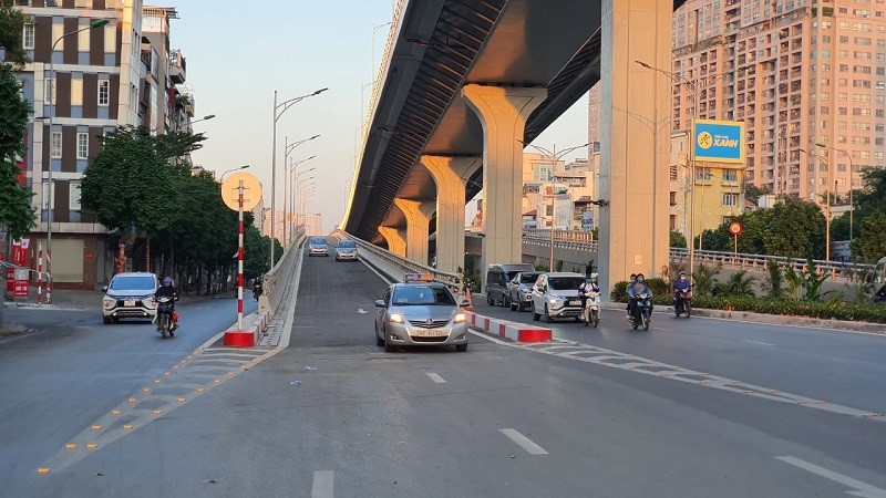 Thong xe duong Vanh dai 2 tren cao, doan Nga Tu So - Nga Tu Vong - Hinh anh 5