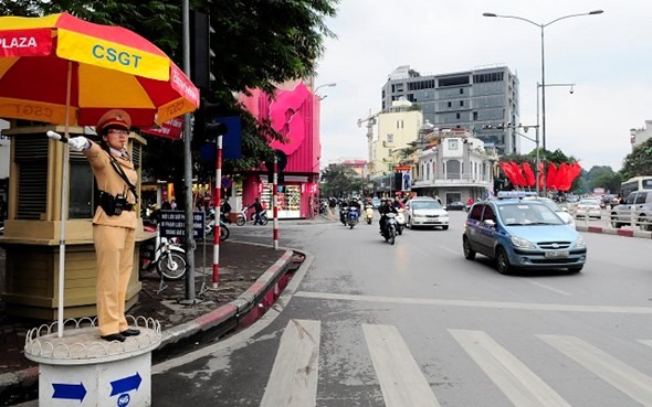 Ha Noi: Tam cam, han che mot so tuyen duong phuc vu Hoi nghi ASEAN 37 - Hinh anh 1