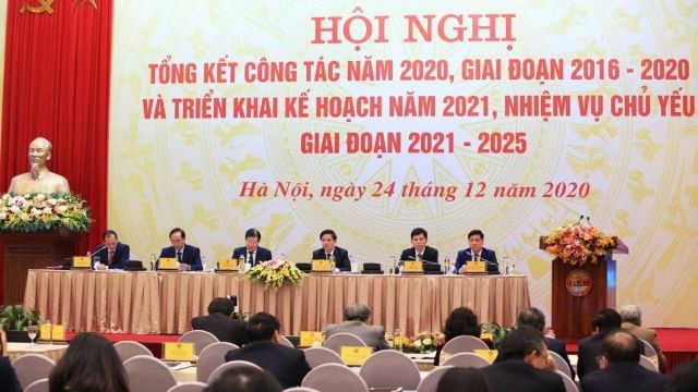 Nganh Giao thong van tai nam 2020: Chat luong dich vu cai thien vuot bac - Hinh anh 2