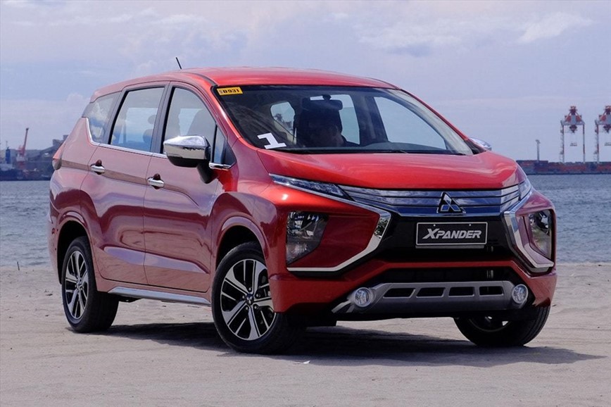 Hon 9.000 xe Mitsubishi Xpander va Outlander gap loi bom xang - Hinh anh 1