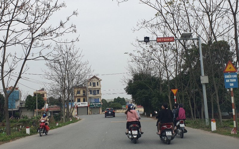 Ngoai thanh Ha Noi: Nguoi dan no nuc du Xuan 