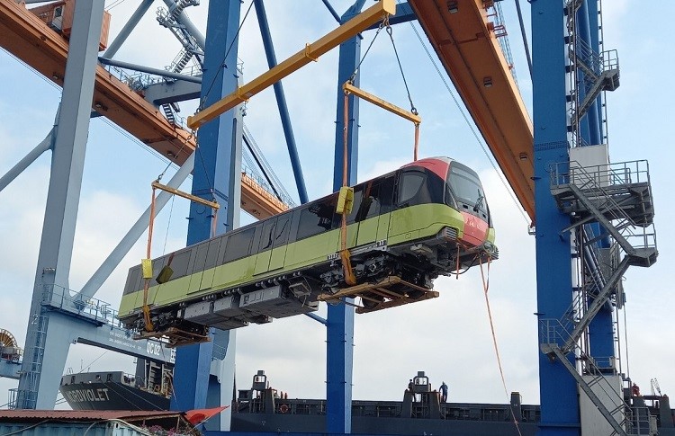 Doan tau metro thu ba duong sat Nhon - Ga Ha Noi da ve den Viet Nam - Hinh anh 1